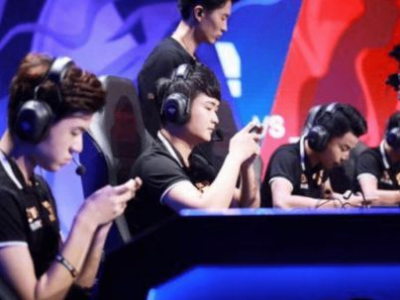 AG超玩会激战上海RNG.M，巅峰对决一触即发！