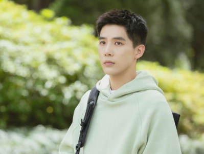 胡先煦巧妙闭眼，王安宇瞬间失明