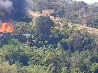 柬埔寨重机枪手英勇反击泰战机，激烈空战一触即发