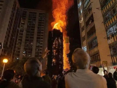 香港住宅楼火灾惊魂夜：400多住户凌晨紧急逃生