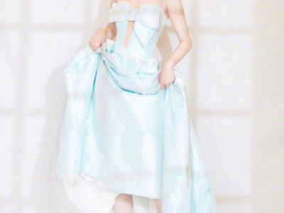 张籽沐闪耀天津表演统考舞台