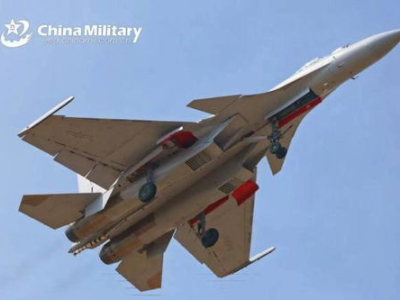 “辽宁舰逼近日本海域：日媒曝距离仅400公里引发关注”